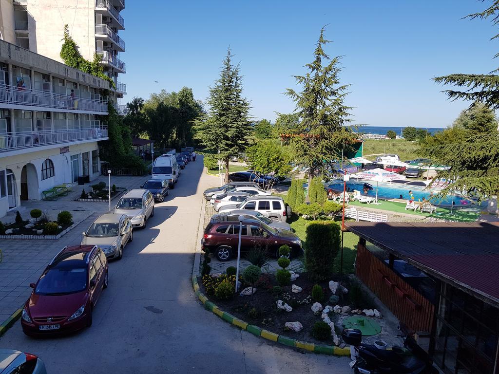 Dsk Hotel Kranevo Exteriör bild